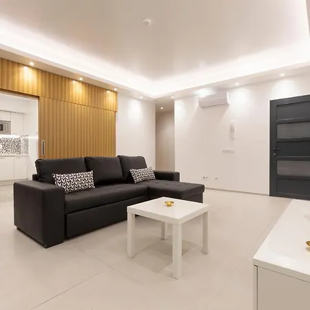 Correeira Luxury Residence T2 J - Albufeira, Pools, Wifi, Bbq, Beach شقة البوفيرا